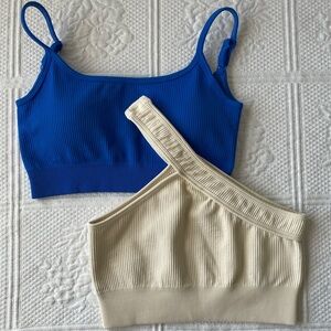 💙OQQ Sports Bra Top Bundle Cobalt Blue Padded Cream One Shoulder Ribbed Small